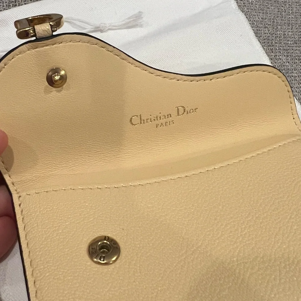 Price firm NEW Dior Beige Saddle Cosmos Zipped Card Holder